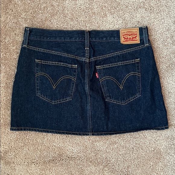 Levi’s Icon Western Yoke Mini Skirt - Picture 5 of 10